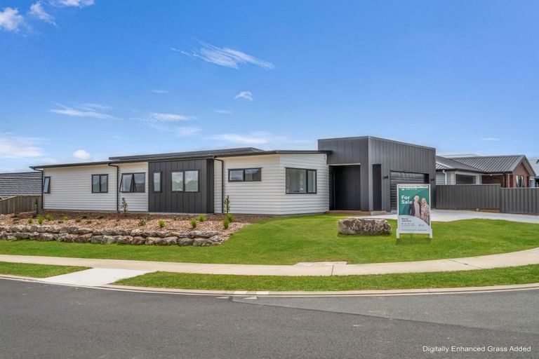 Photo of property in 2 Turepo Way, Owhata, Rotorua, 3010
