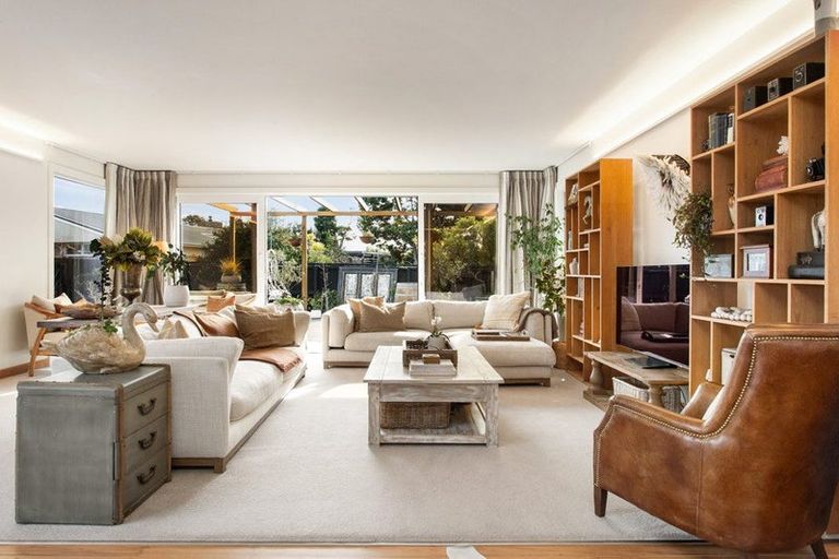 Photo of property in 22 Erica Street, Papanui, Christchurch, 8053