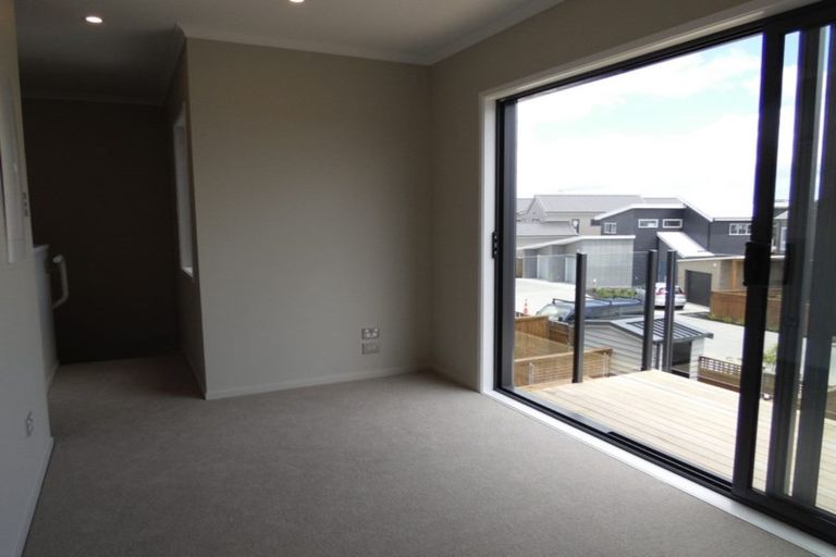 Photo of property in 188 Hobsonville Point Road, Hobsonville, Auckland, 0616