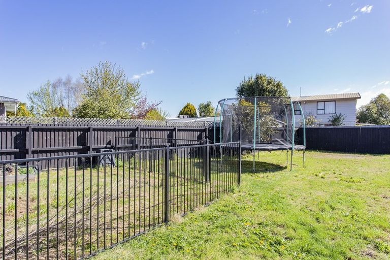 Photo of property in 10b Manahi Place, Woodend, 7610