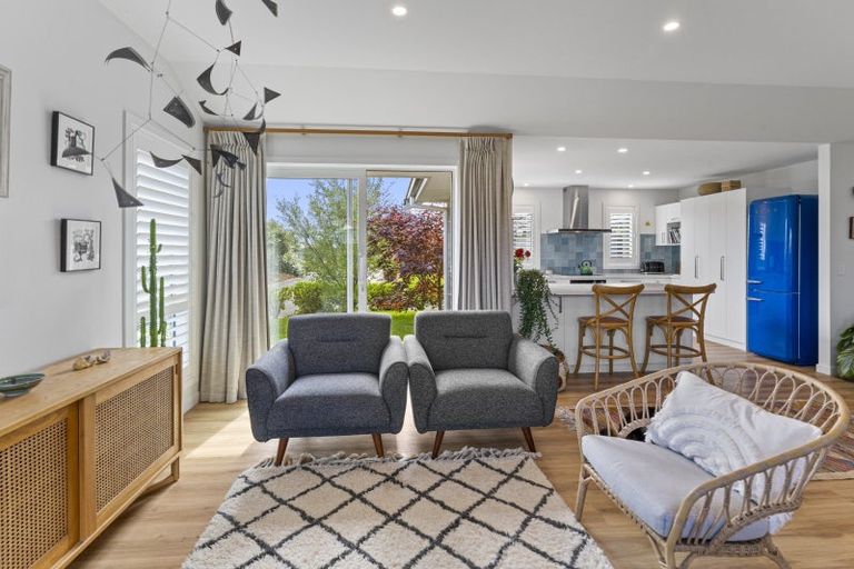 Photo of property in 10 Thomas Way, Brightwater, 7022