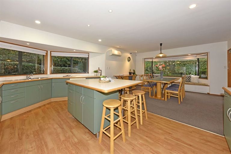 Photo of property in 10 Parkham Drive, Burnside, Christchurch, 8053