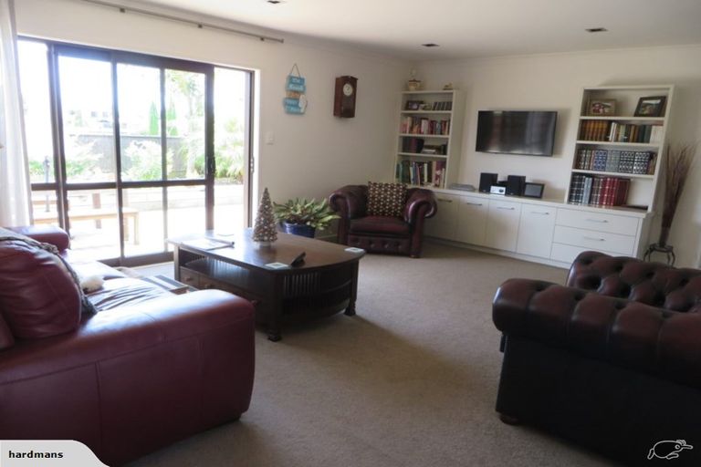 Photo of property in 70d Catherine Crescent, Whitianga, 3510