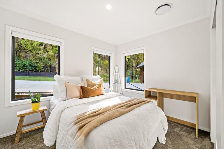 Photo of property in 260 Wairere Road, Waitakere, Henderson, 0782