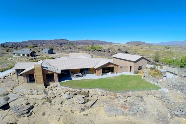 Photo of property in 20 Old Golf Course Road, Bridge Hill, Alexandra, 9320