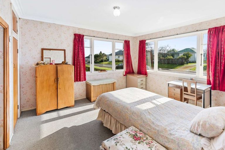 Photo of property in 27 Graham Street, Levin, 5510