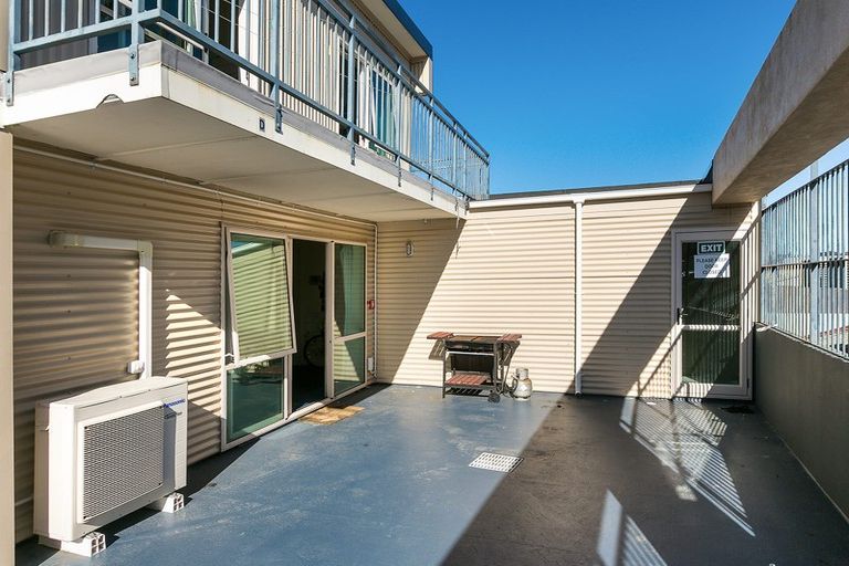 Photo of property in 18 Harrow Street, Phillipstown, Christchurch, 8011