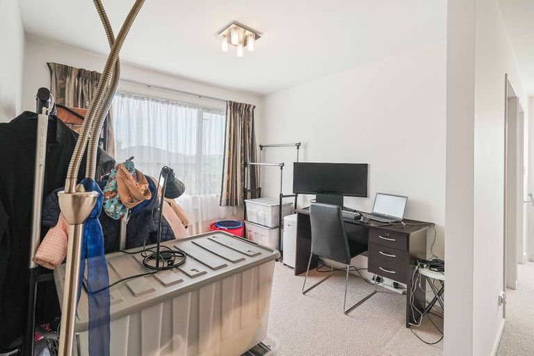 Photo of property in 24 Dinton Street, Russley, Christchurch, 8042