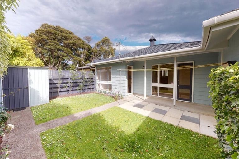 Photo of property in 13b Colombo Street, Hokowhitu, Palmerston North, 4410
