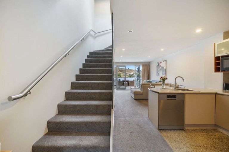 Photo of property in Remarkables Apartments, 12/658 Frankton Road, Queenstown, 9300