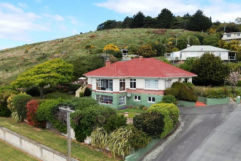 Photo of property in 23 Test Street, South Hill, Oamaru, 9400