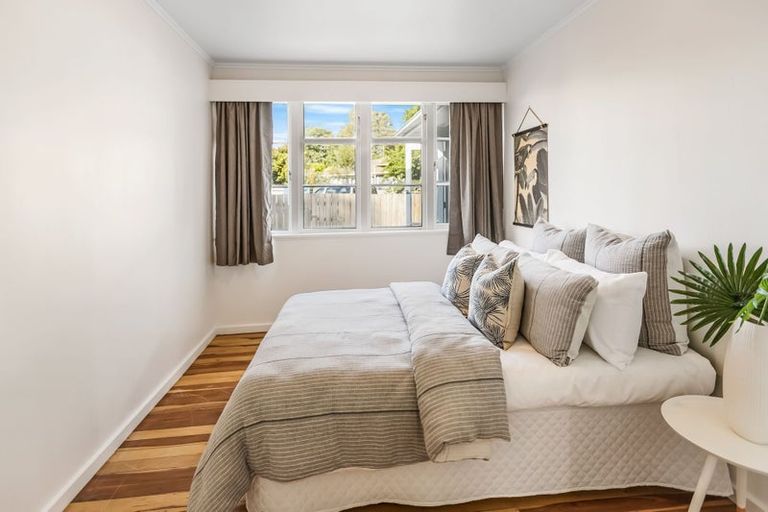 Photo of property in 102 Holland Road, Fairfield, Hamilton, 3214