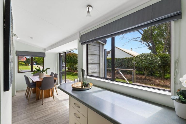 Photo of property in 19 Kingfisher Way, Te Kowhai, Hamilton, 3288