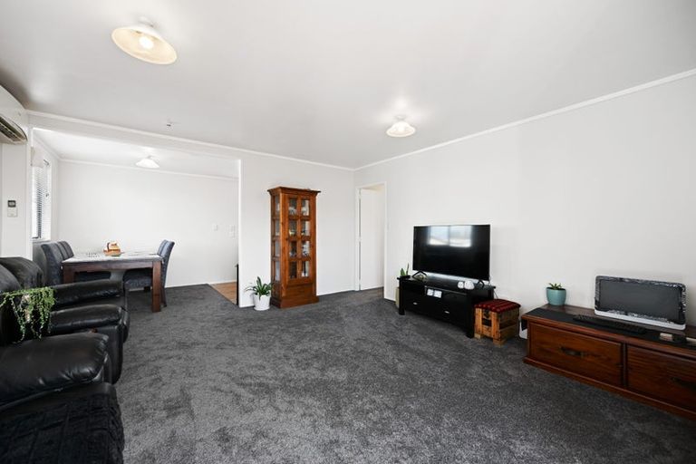 Photo of property in 37 Shelley Jane Place, Dinsdale, Hamilton, 3204