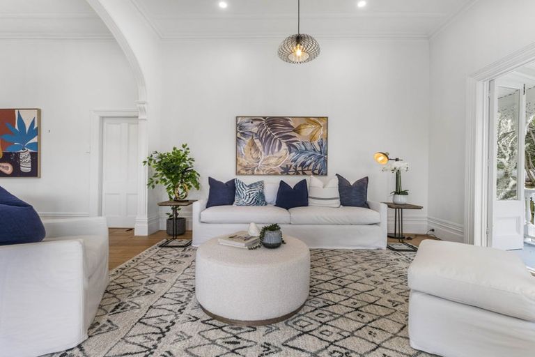 Photo of property in 25 Princes Street, Northcote Point, Auckland, 0627