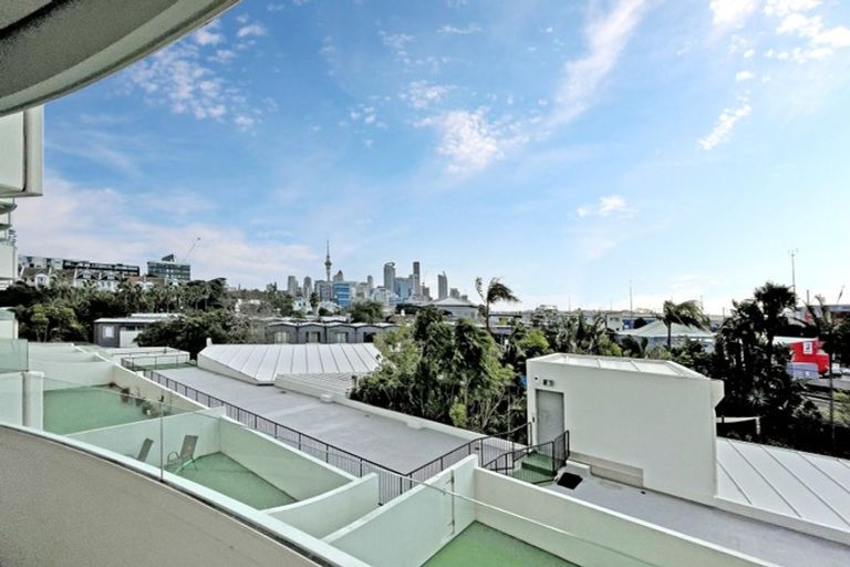 Photo of property in New Mirage, 302/88 The Strand, Parnell, Auckland, 1010