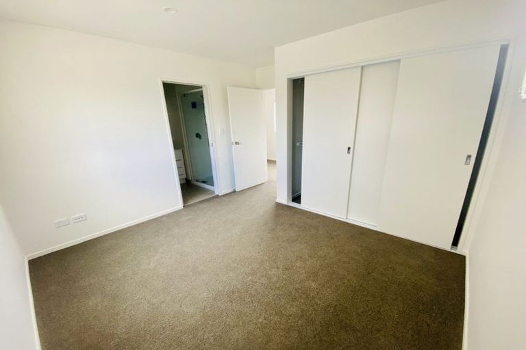 Photo of property in 26 Black Beech Crescent, Takanini, 2110
