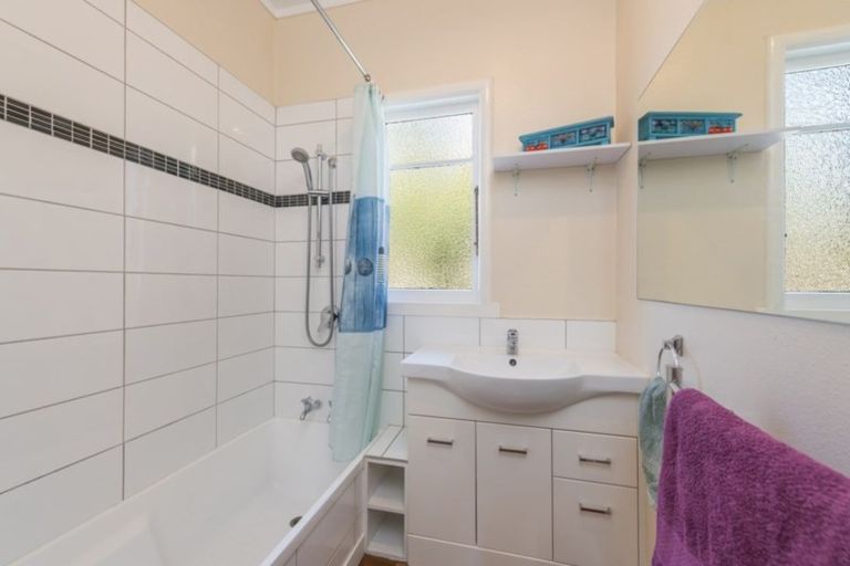 Photo of property in 102 Whitby Road, Wakefield, 7025