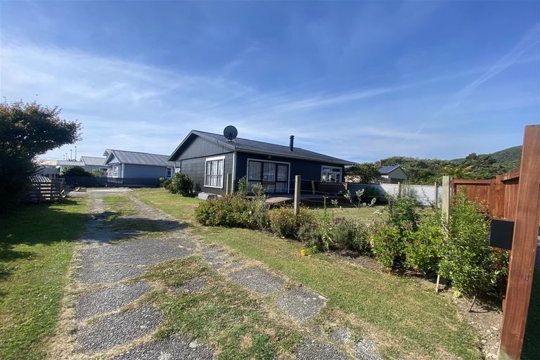 Photo of property in 34 Palmerston Street, Greymouth, 7805