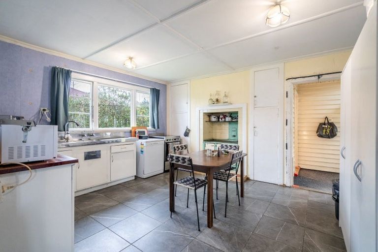 Photo of property in 52 Hastings Street, Ohai, 9635