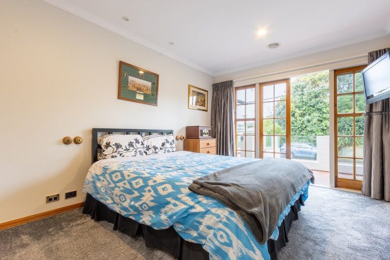 Photo of property in 117 Seaview Road, Paraparaumu Beach, Paraparaumu, 5032