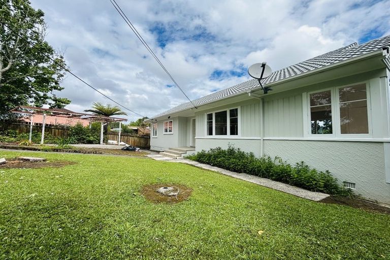 Photo of property in 308 West Coast Road, Glen Eden, Auckland, 0602