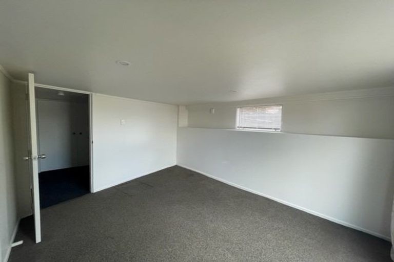 Photo of property in 2/73a Russell Road, Manurewa, Auckland, 2102