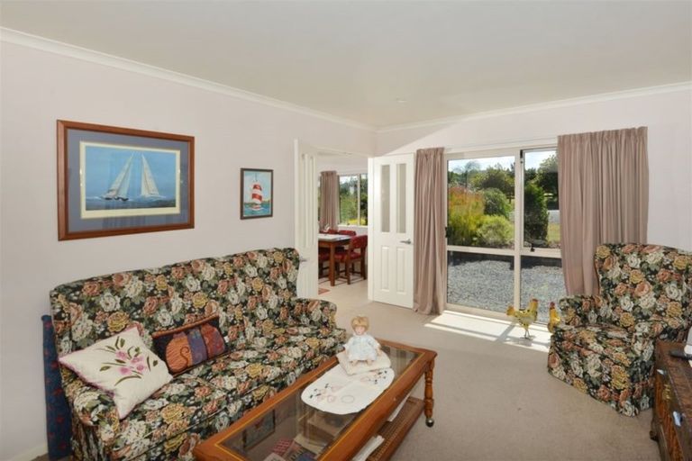 Photo of property in 17 Bretts Place, Kauri, Kamo, 0185