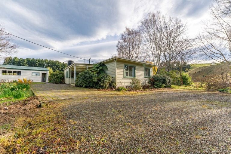 Photo of property in 284 Broad Gully Road, Morven, Waimate, 7979