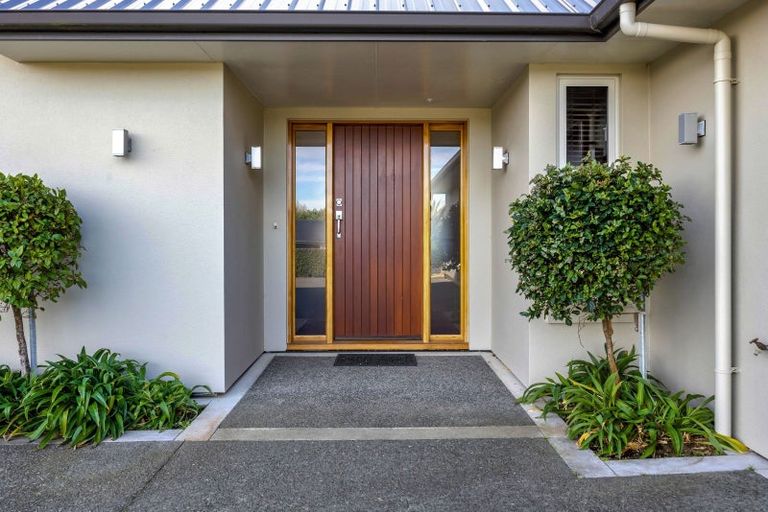 Photo of property in 4 Nikau Place, Hawera, 4610