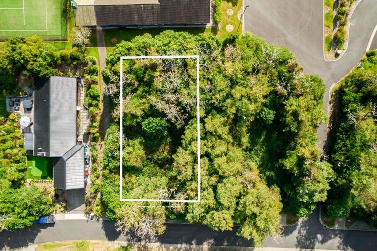 Photo of property in 66 Parawera Drive, Acacia Bay, Taupo, 3330