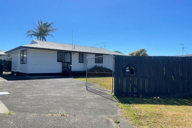 Photo of property in 18 Justamere Place, Weymouth, Auckland, 2103