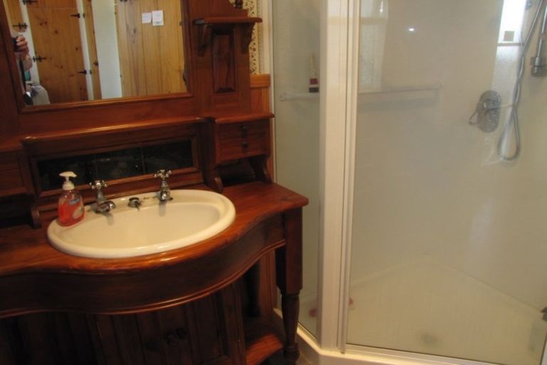 Photo of property in 400 Richmond Street, Thames, 3500