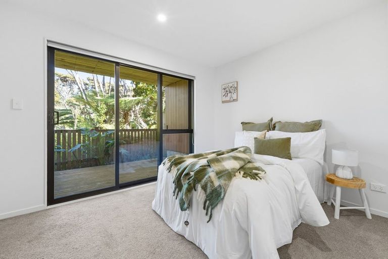 Photo of property in 26/9 Schnapper Rock Road, Greenhithe, Auckland, 0632