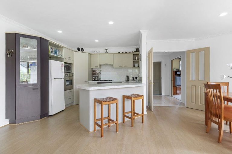 Photo of property in 61 Nielsen Gardens, Rototuna, Hamilton, 3210