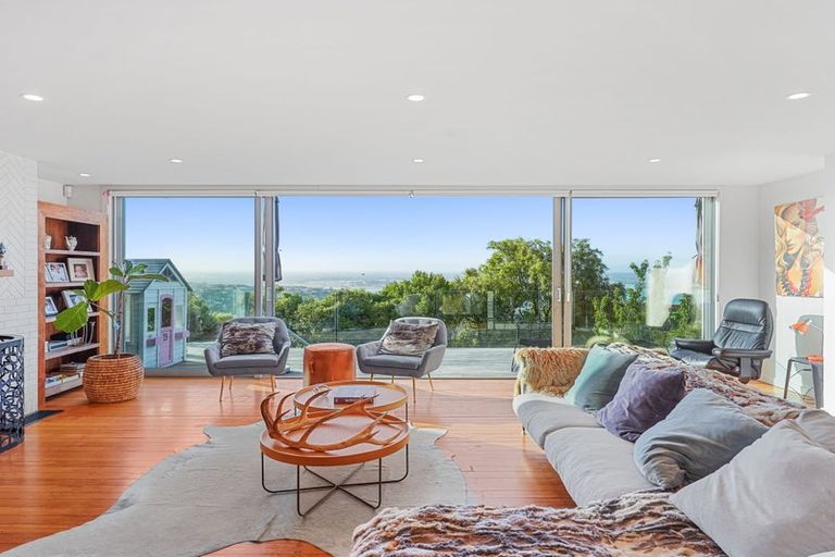 Photo of property in 104 Panorama Road, Clifton, Christchurch, 8081