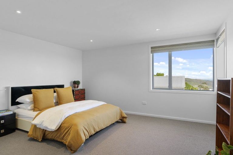 Photo of property in 342 Mount Pleasant Road, Mount Pleasant, Christchurch, 8081