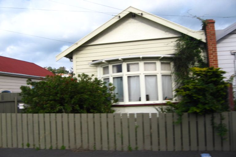 Photo of property in 30 Fitzroy Street, Caversham, Dunedin, 9012