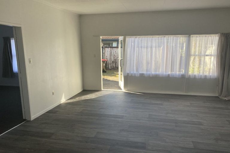 Photo of property in 2/13 Alexander Street, Tauranga South, Tauranga, 3112