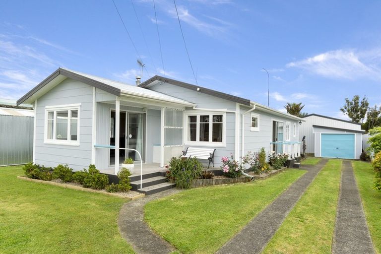 Photo of property in 279 Beach Road, Katikati, 3178