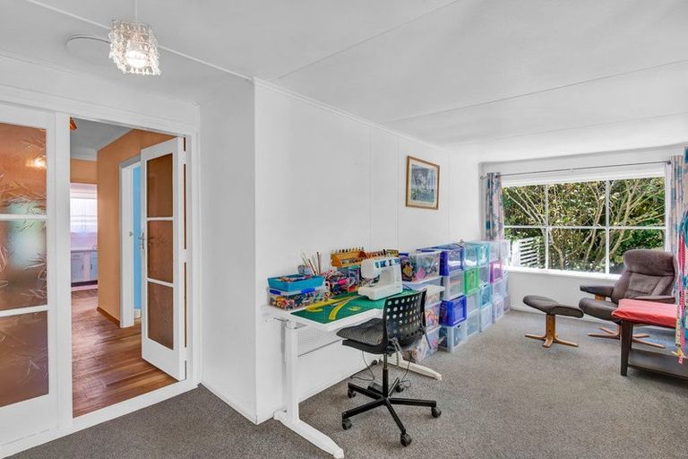 Photo of property in 30 Anthony Grove, Paraparaumu Beach, Paraparaumu, 5032