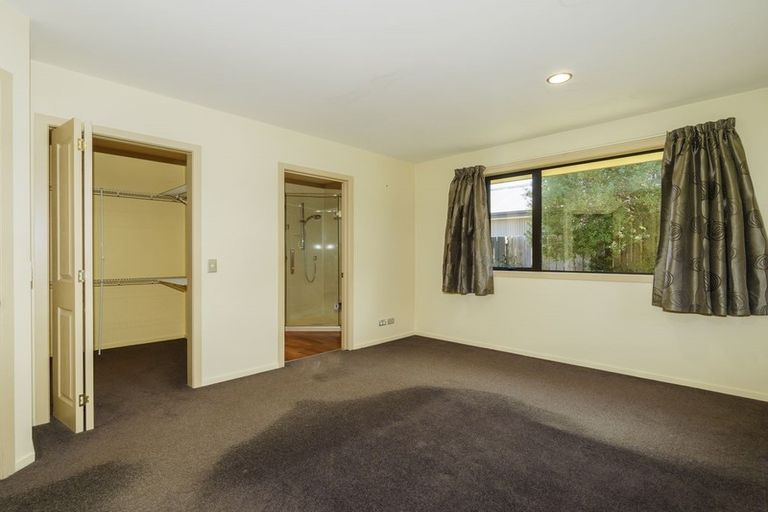 Photo of property in 100 Shields Street, Clyde, 9330