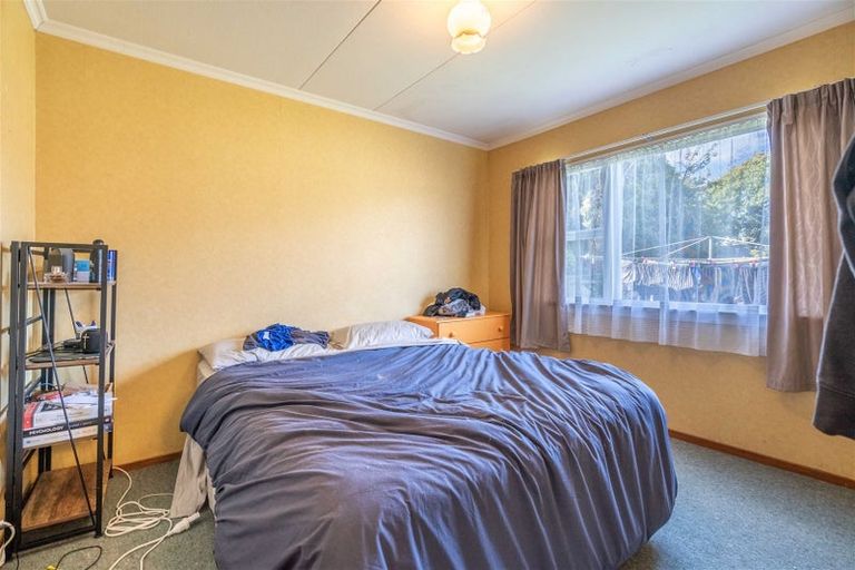 Photo of property in 24 Arthur Street, Gladstone, Invercargill, 9810