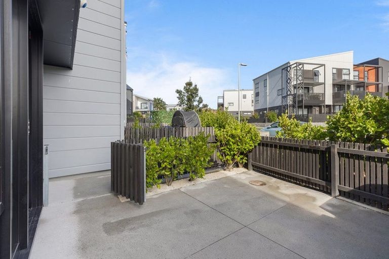 Photo of property in 14 Nugget Avenue, Hobsonville, Auckland, 0616