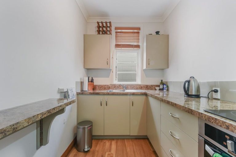 Photo of property in 11-19 Wellington Street, Picton, 7220