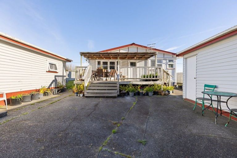 Photo of property in 65 Phillips Street, Sanson, 4817