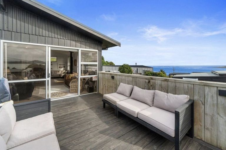 Photo of property in 8 Wainamu Road, Raglan, 3297