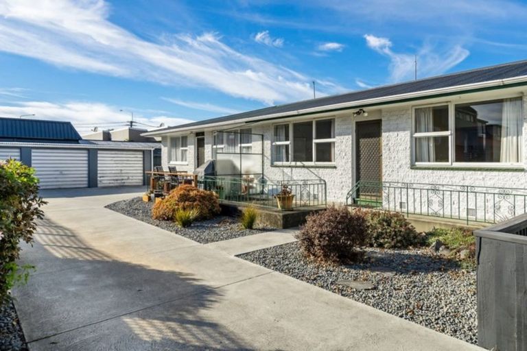 Photo of property in 2/8 Pavitt Street, Richmond, Christchurch, 8013
