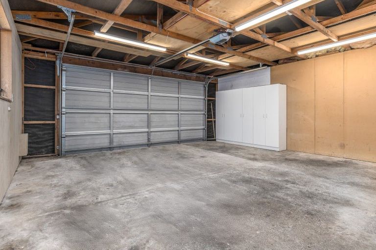 Photo of property in 12 Tremaine Place, Camborne, Porirua, 5026