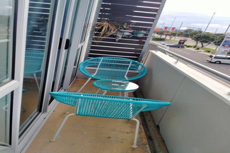 Photo of property in 7a/8 Quay Street, Auckland Central, Auckland, 1010